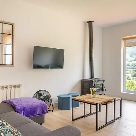 La Casuca De Barcena *